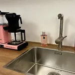 Apartman Mitten In Der Koelner - Design Trifft Altbau *