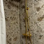 Mitten In Der Koelner - Design Trifft Altbau Apartman