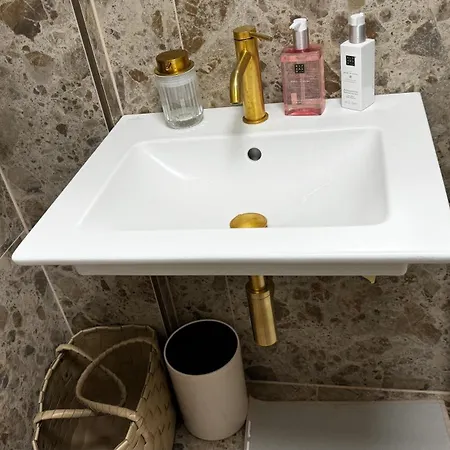 Mitten In Der Koelner - Design Trifft Altbau 쾰른