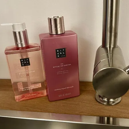 Mitten In Der Koelner - Design Trifft Altbau *