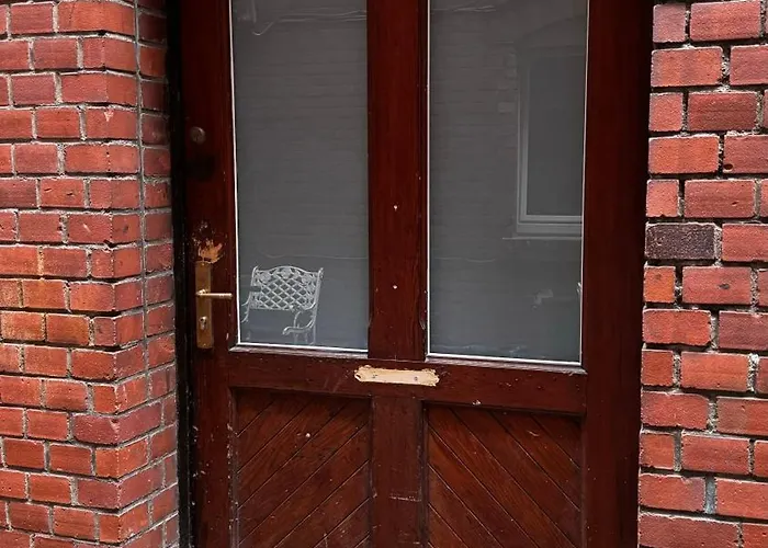 Mitten In Der Koelner - Design Trifft Altbau *