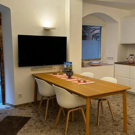 Apartament Mitten In Der Koelner - Design Trifft Altbau Kolonia