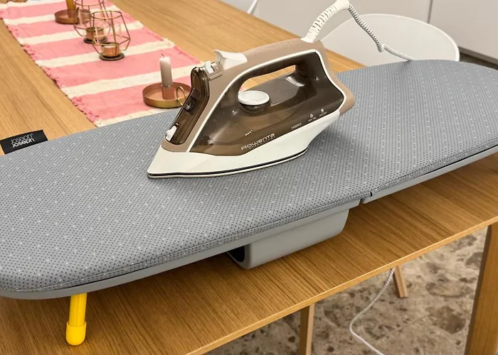 Mitten In Der Koelner - Design Trifft Altbau Lägenhet Köln